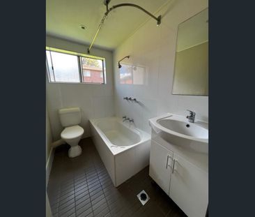 Bright Two Bedroom Unit in an Unbeatable Location! - Photo 3