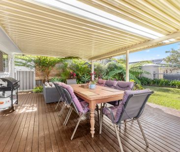 Beautiiful family Home - Photo 6