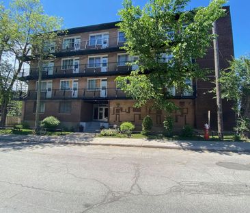 Studio (1.5) - 5309 Place Lucy, Montréal - Photo 2