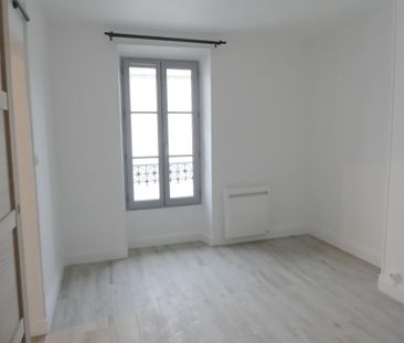 Location Appartement 2 pièces 30m² FONTAINEBLEAU 77300 - Photo 2