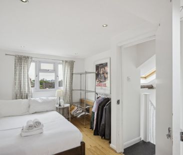 2 bedroom flat to rent - Photo 4