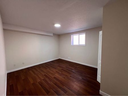 For Lease - 1813 Dalmagarry Drive, London North, Ontario - Photo 5