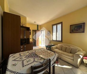 Bilocale in affitto - Photo 2