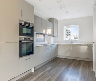 This modern four bedroom family home is set in the Timberwoks devel... - Photo 2