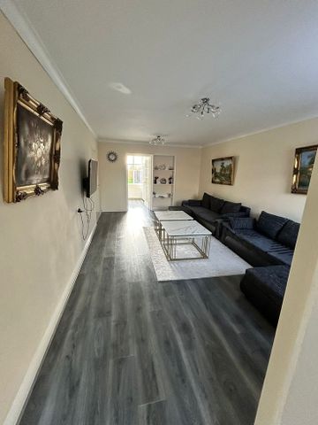 Badger Close - Photo 5