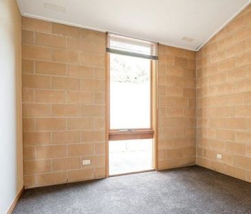 1/92 McKillop Street, Geelong - Photo 4