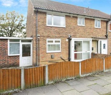 St Peter's Pavement, Basildon, SS14 - Photo 1