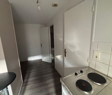 Location Appartement 1 pièce 16m² ANGOULEME 16000 - Photo 6