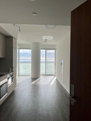 For Lease - 15 Queens Quay N/A Unit# 2803, Toronto, Ontario - Photo 4