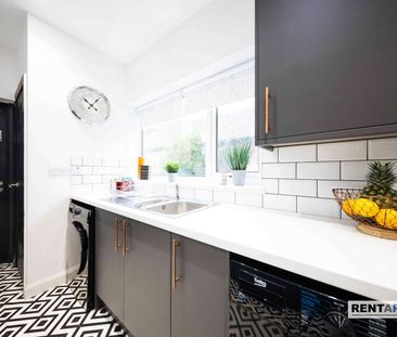 🏡 Stylish & Well-Equipped House Share | 10-Min Walk to Nuneaton Tow... - Photo 2