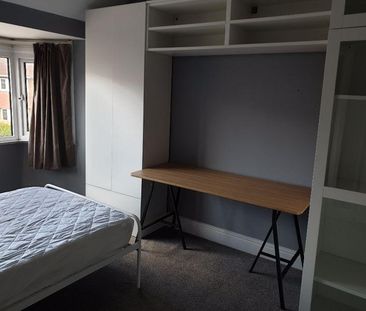 Mixed use to rent - Photo 6