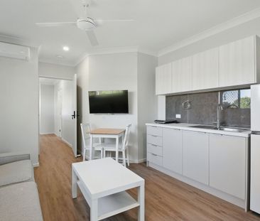 34, Jillian Place, QLD, Wynnum West - Photo 6