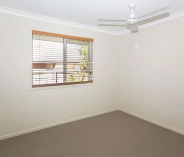 Cozy Three Bedroom Coomera Home - Photo 6
