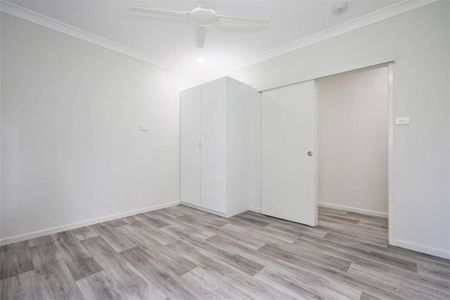 Gordonvale 3 Bedroom Duplex -Fully Air Conditioned - Opposite Gordonvale High School and Pool - Photo 5