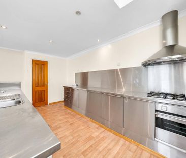 Riverside East Perth Townhouse - Photo 2