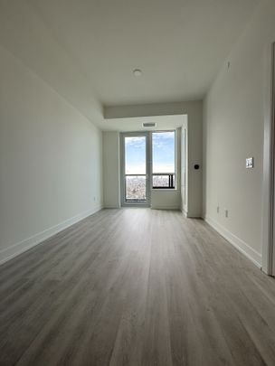 For Lease - 60 Central Park Roadway N/A Unit# 2208, Toronto, Ontario - Photo 1