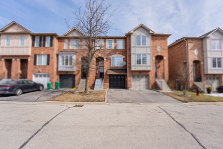 For Lease - 2 Clay Brick Court Unit# 65, Brampton, Ontario - Photo 5