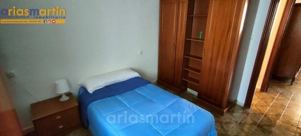 Piso de alquiler en Asturias, 6, Carmelitas - Photo 1