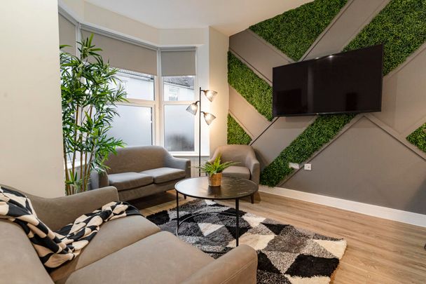 Jessie #61 - Photo 1