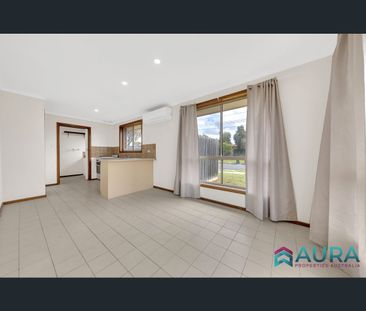 1/24 Oriole Drive, Werribee, Vic 3030 - Photo 6