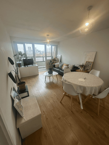 Whinchat Road, London, SE28 - Photo 4