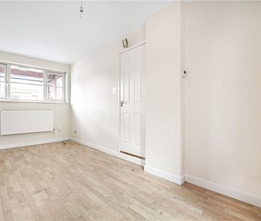 A three bedroom detached property situated within Long Eaton - Photo 3