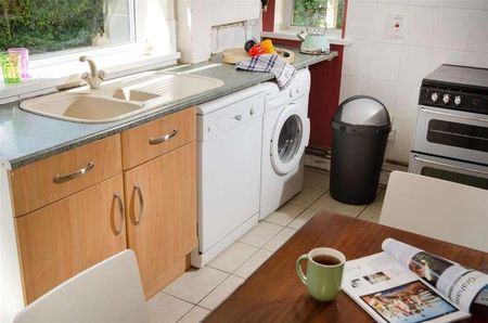 Kenilworth Place, Lancaster, LA1 - Photo 4