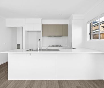 COMFORT & CHARM AWAIT - Photo 2