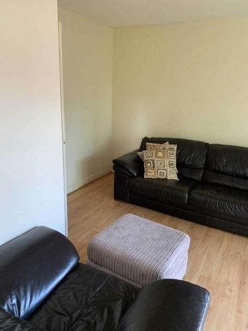 Wellington Road, Fallowfield, M14 - Photo 4