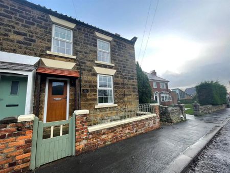 3 bedroom end of terrace house to rent - Photo 5