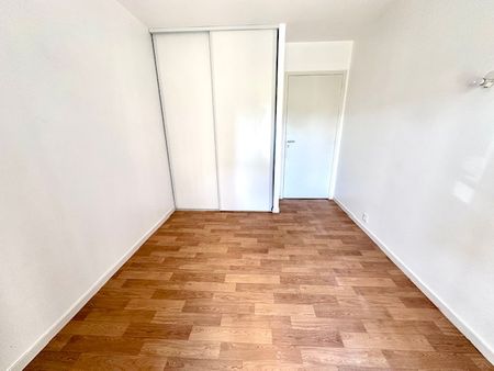 Location Appartement 3 pièces 70m² VAL D ANAST 35330 - Photo 5