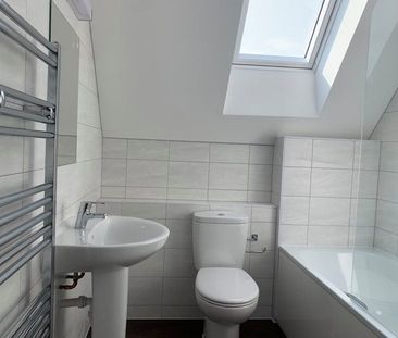 2 bedroom apartment to rent Alexander Court, 1081 Christchurch Road... - Photo 6