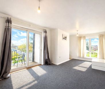 2 bedroom in Amersham Road, Reading - Photo 1