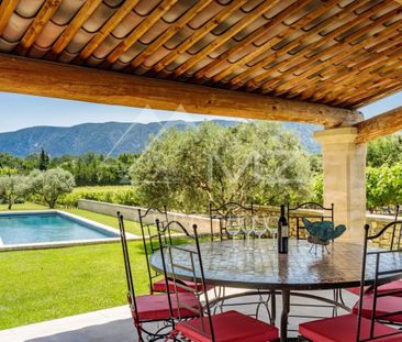 Luberon - Belle maison en pierres avec piscine - Photo 5