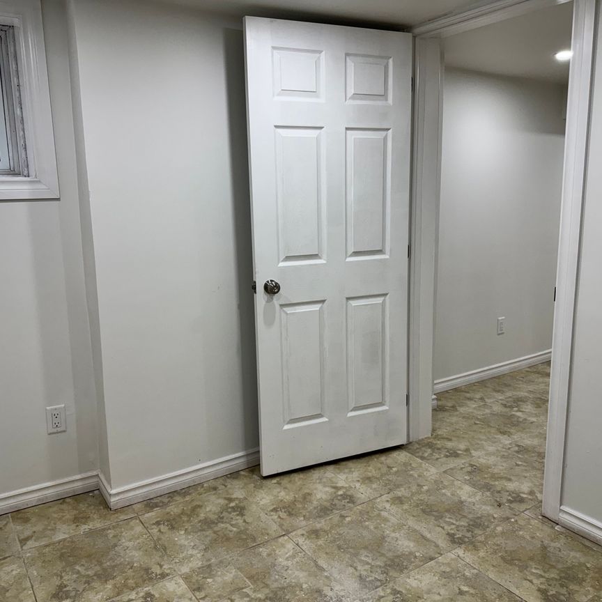 For Lease - 1395 Dougall Avenue Unit# Bsmnt, Windsor, Ontario - Photo 1