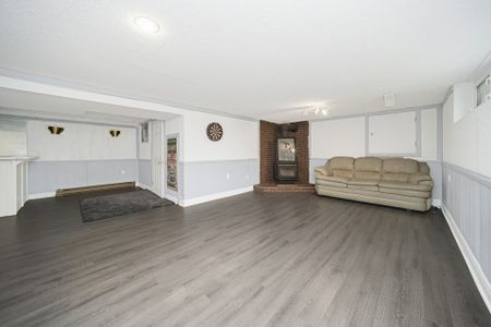 For Lease - 15095 Dixie Road, Caledon, Ontario - Photo 4