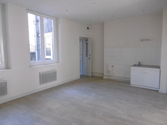 APPARTEMENT T3 A LOUER - Photo 1