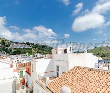 Townhouse in Cómpeta, Inland Andalucia in the mountains - Photo 2