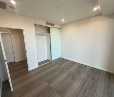 Brand New Luxury Apartment Two Bedrooms, Two Bathrooms and One Stud... - Photo 3