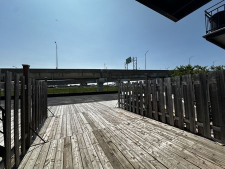 Lachine : Spacieux logement rénové de 3 chambres à louer ! - Photo 2