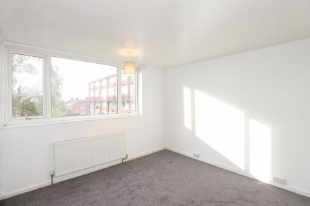 2 bedroom House to rent - Photo 3