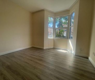 4 bedroom terraced house to rent - Photo 3