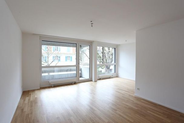 Moderne 5.5-Zimmerwohnung Nähe der Langen Erlen - Photo 1