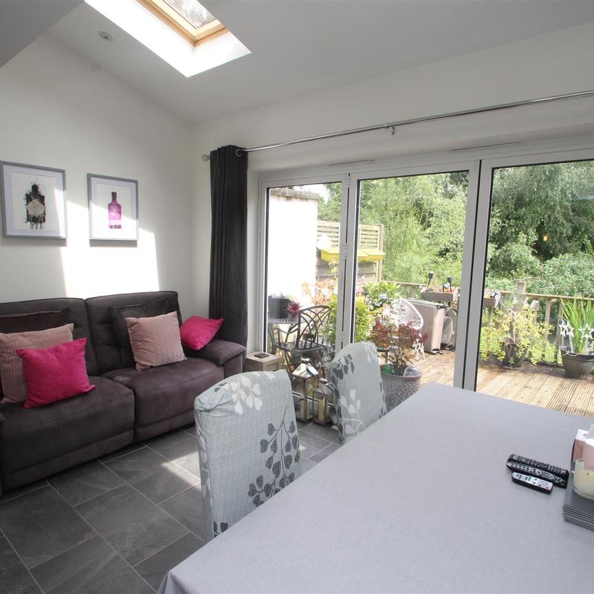 22a Two Waters Road, HP3 9BZ, Hemel Hempstead - Photo 1