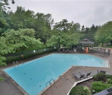 For Lease - 8 Lisa Street Unit# 501, Brampton, Ontario - Photo 4