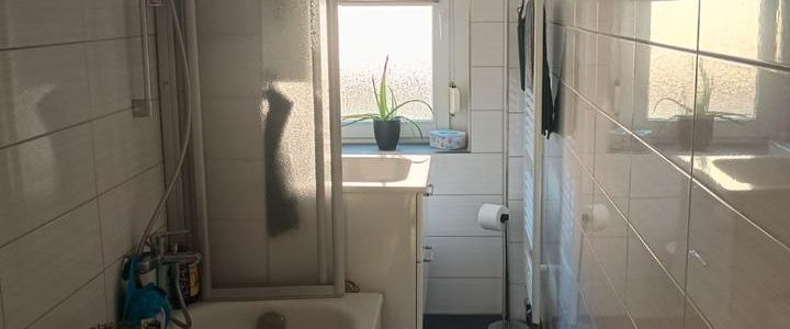 Moderne 3-Raum-Whg mit Tageslichtbad (saniert) - Photo 1