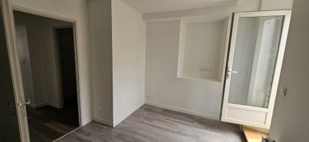 Location Appartement 2 pièces 38m² BURIE 17770 - Photo 4