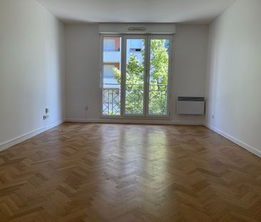Location appartement 3 pièces, 65.11m², Issy-les-Moulineaux - Photo 3