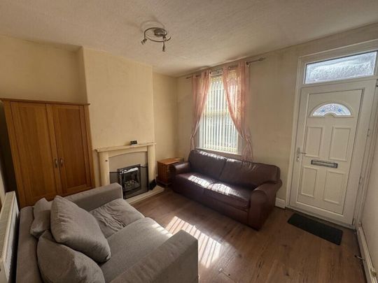 Ronald Road, Doncaster - Photo 1