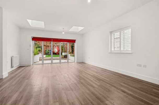 4 bedroom house to rent - Photo 1